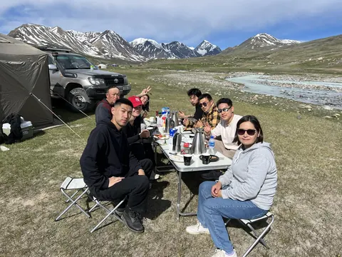 Lunch break at camp in a mountain valley